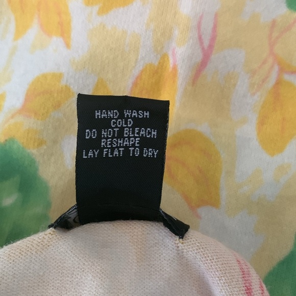 NY Collection Floral Sweater - Picture 3 of 4